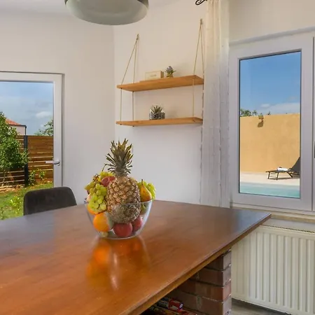 House Boky Holiday home